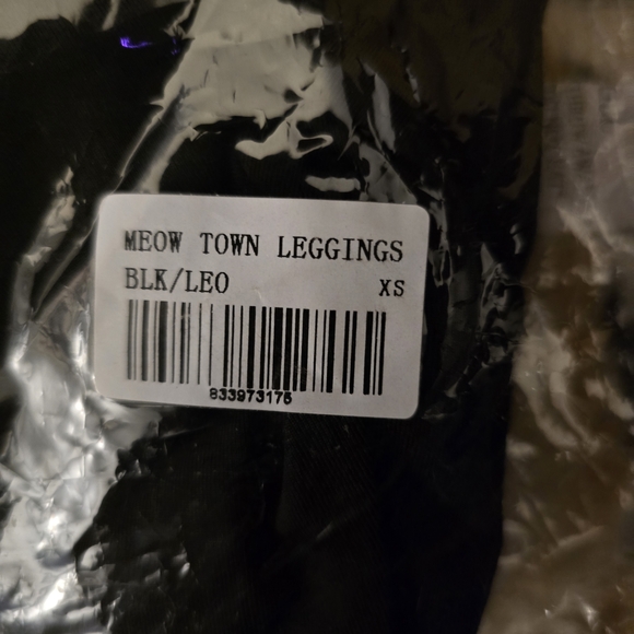 Crazy Train Black Fringe Meow Tiwn Leggings Size XL - Picture 7 of 11
